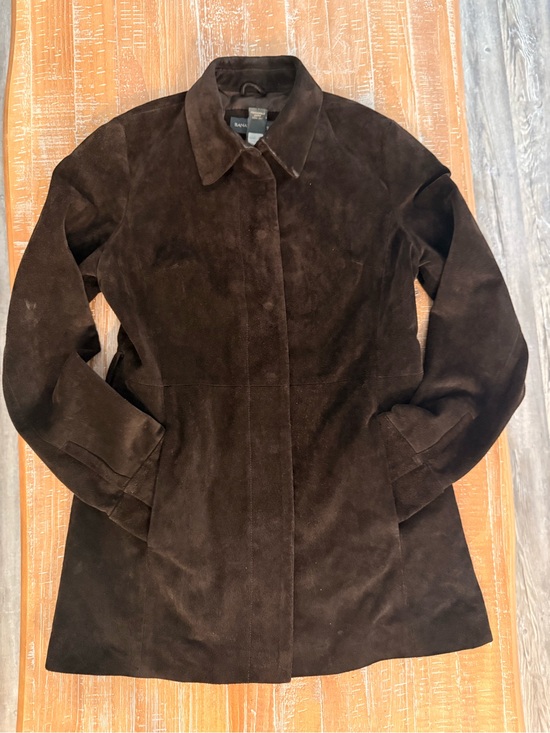 Banana Republic Jackets & Blazers - Banana Republic Beautiful Vintage Dark Brown 100% leather Suede Women's Jacket